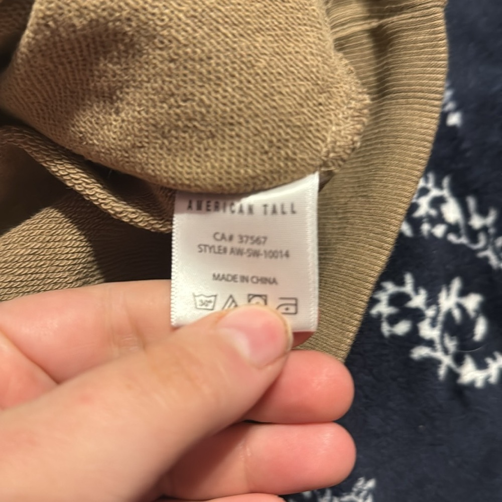 American tall sweatshirt size XLT - Picture 4 of 8
